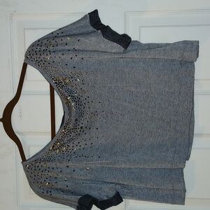 Women's Short Gray Blouse.